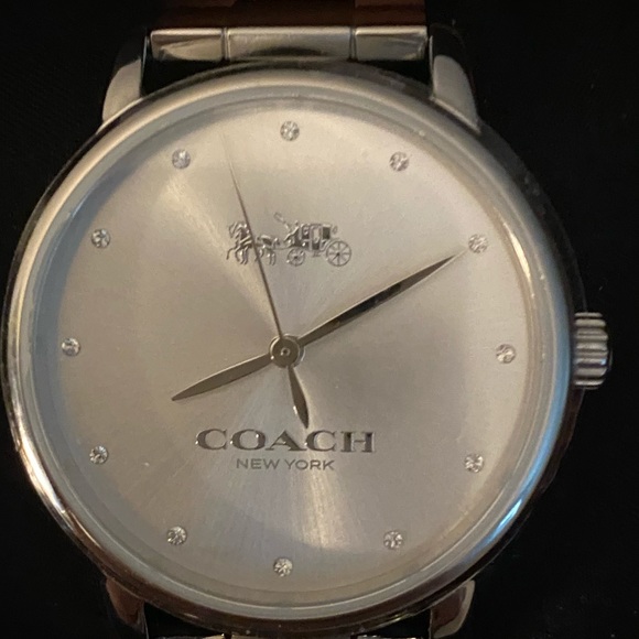 Coach Grand Bracelet Watch - Picture 4 of 4